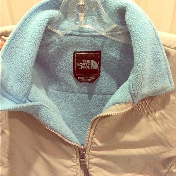 Blue and grey North Face jacket - Picture 3 of 3