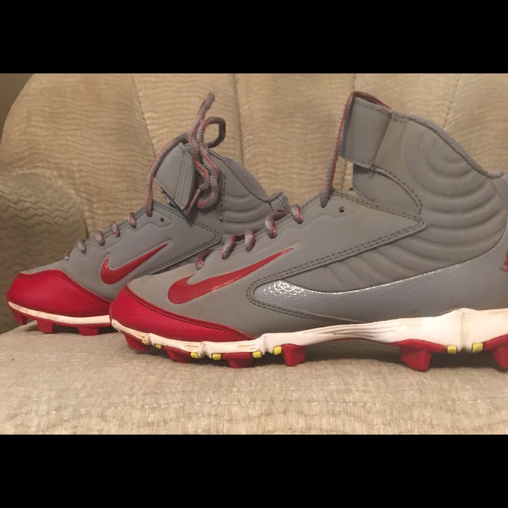 Nike baseball cleats