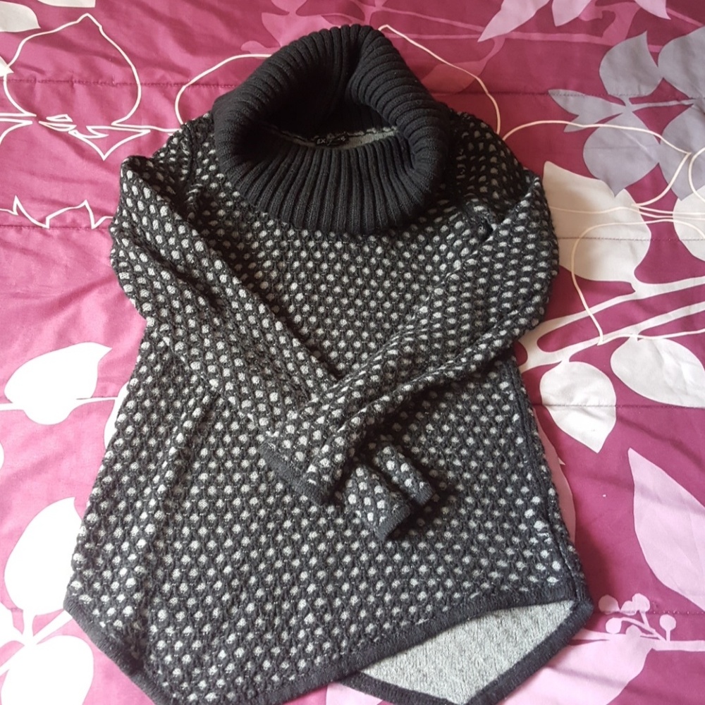 Express cowel neck sweater. Size S