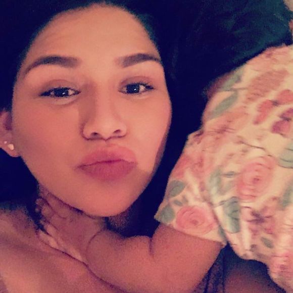 Meet your Posher, Flor - Picture 1 of 1