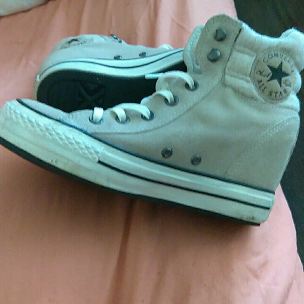 Converse