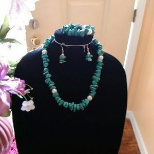 Blue Turquoise Necklace, Mix White pearl.