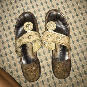 gold classic jack rogers