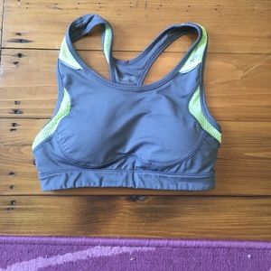 Reebok sports bra, XS