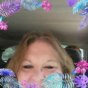 Meet your Posher, Debra