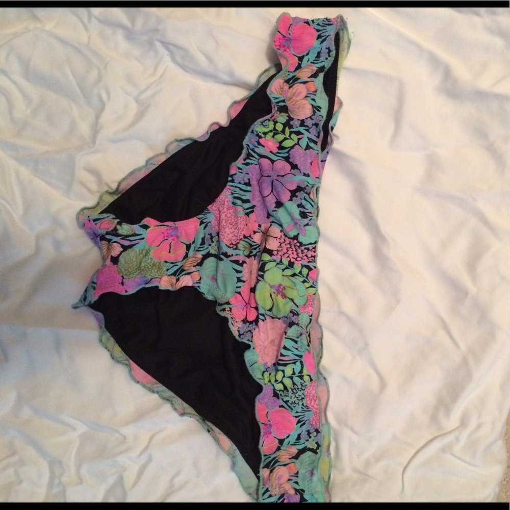 Victoria's Secret cheeky bikini black floral