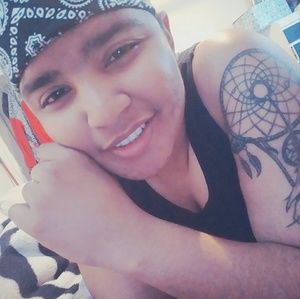 Meet your Posher, Emerita