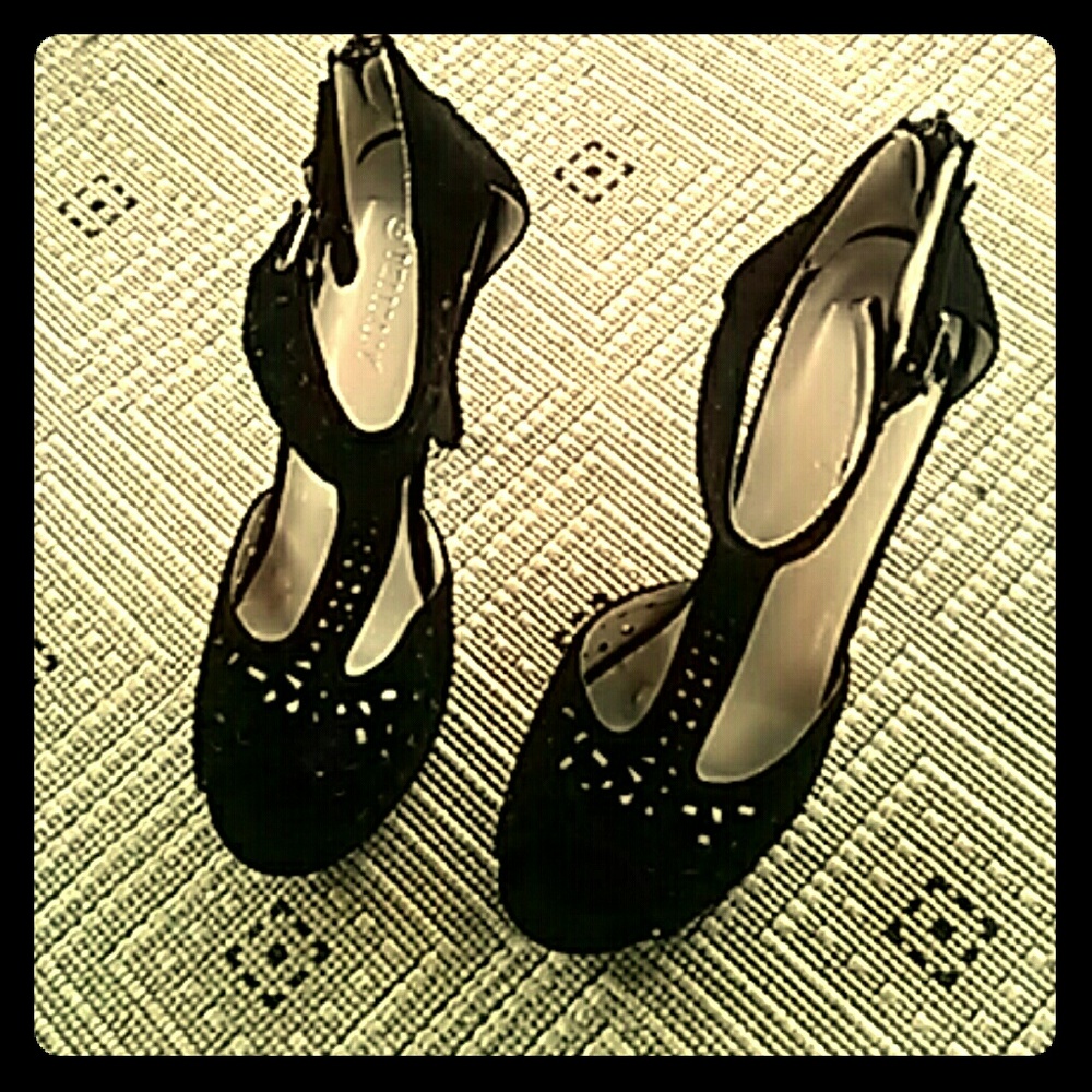 Women's size 8 hi heel's