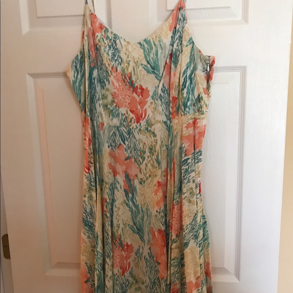 Old Navy Floral Swing Waisted Dress - Women's XXL