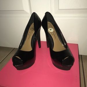 Jessica Simpson Black leather heels