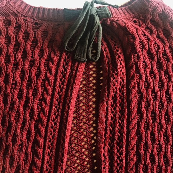 Bethany Mota maroon open back sweater - Picture 2 of 4