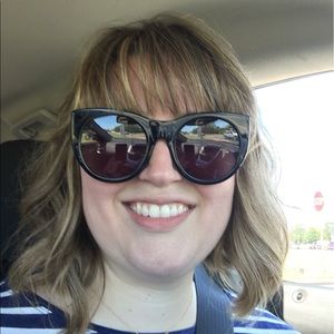 Meet your Posher, Catherine