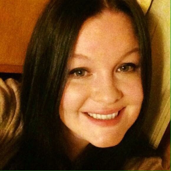 Meet your Posher, Stephanie - Picture 1 of 1
