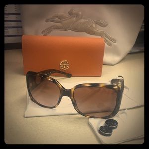 Tory burch sunglasses brand new!!!