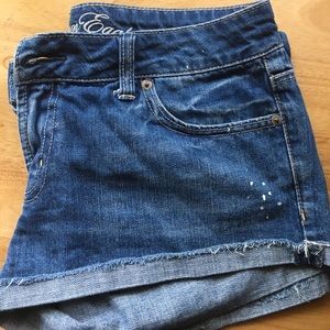 AE Size 8 Shorts