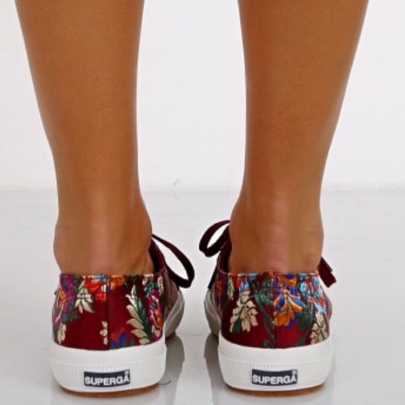 🍃💕NIB Superga Festival Satin Embroidered Sneaker - Picture 4 of 8