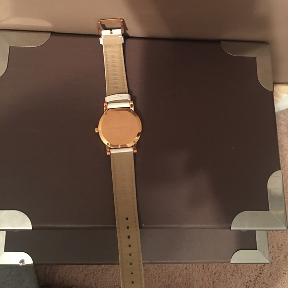 Burberry BU9100 Stainless Steel Women Burberry watch