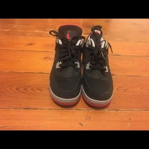 Air Jordan Retro 4s