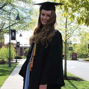 Meet your Posher, Amanda