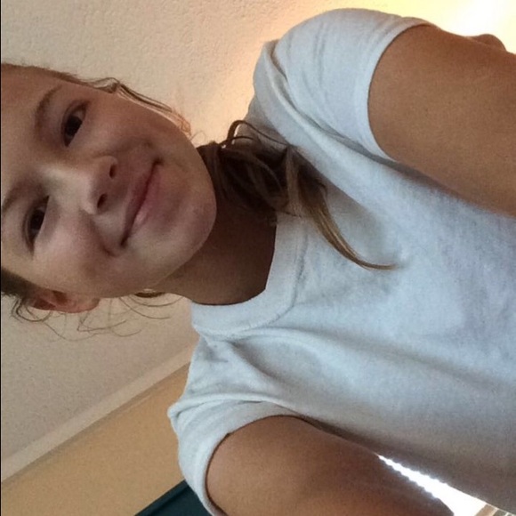 Meet your Posher, Alie - Picture 1 of 1