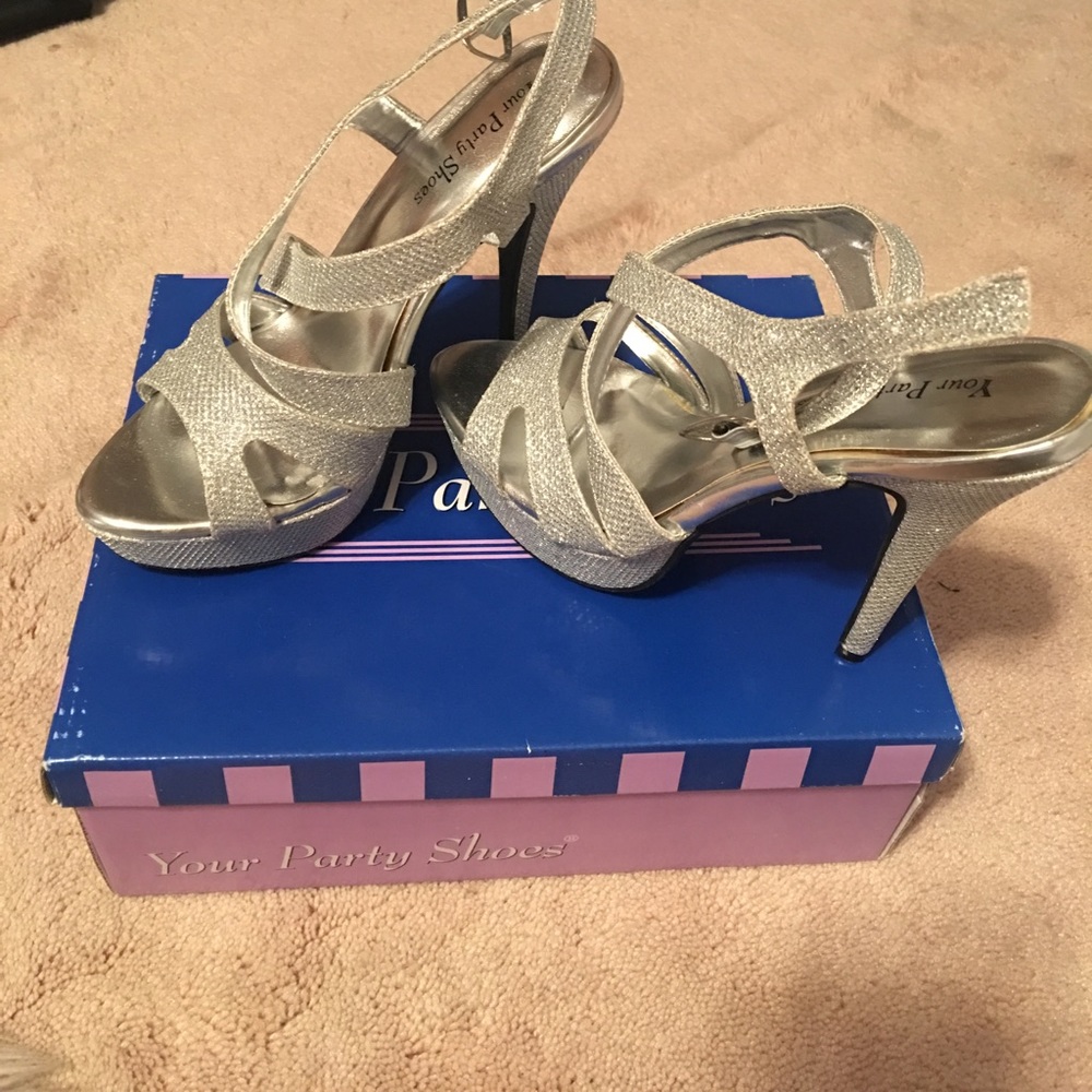 Prom shoes