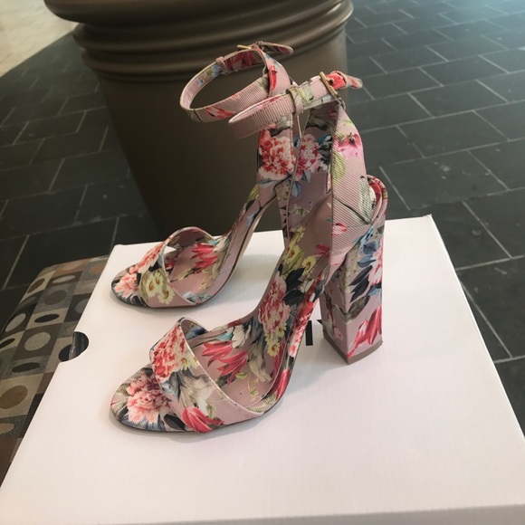 ALDO Miyaa Block Heel - Picture 3 of 5