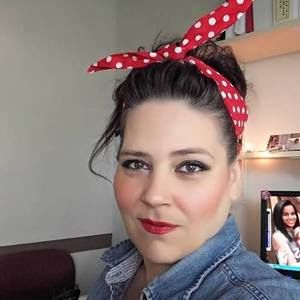 Meet your Posher, Melissa