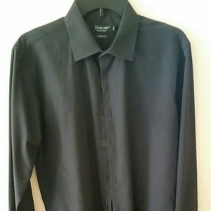 MILANI Men's black dress shirt/slim fit, worn once