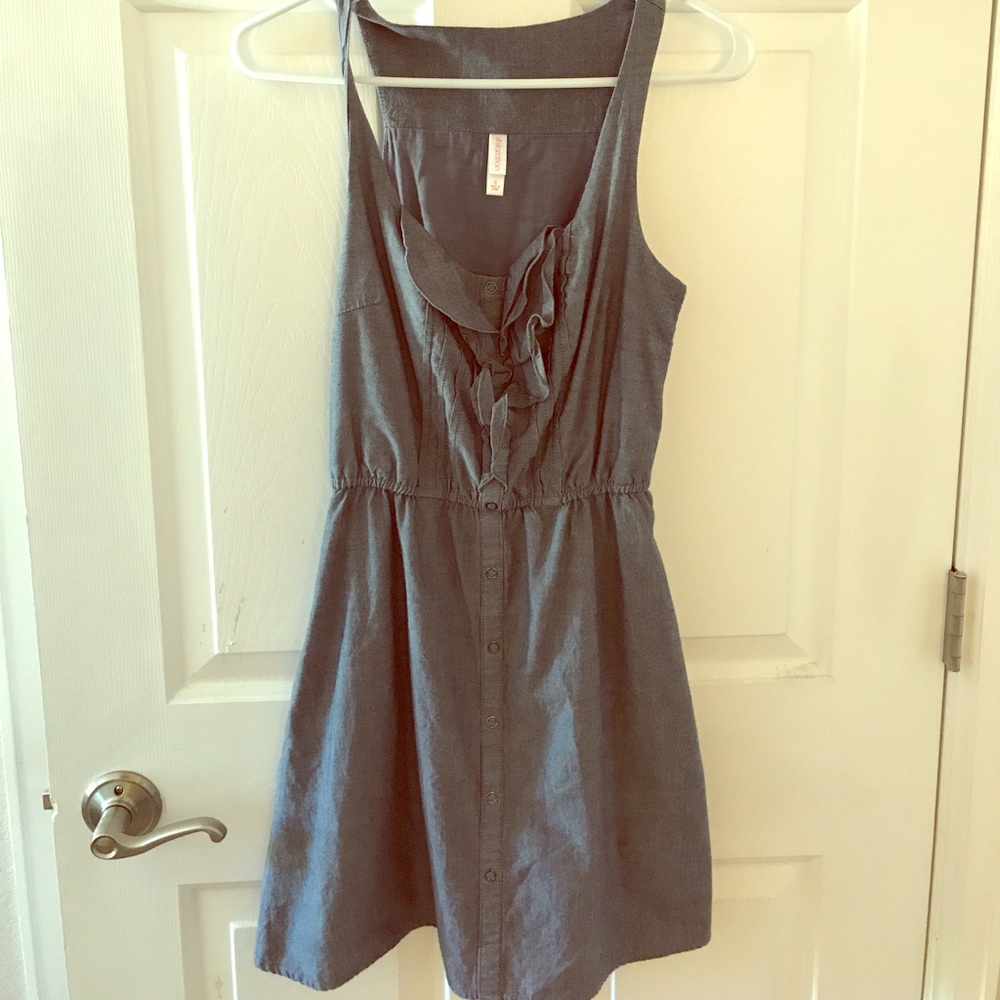 Casual chambray dress. Size small.