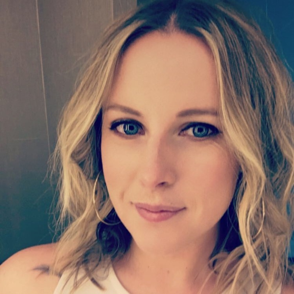 Meet your Posher, Lauren