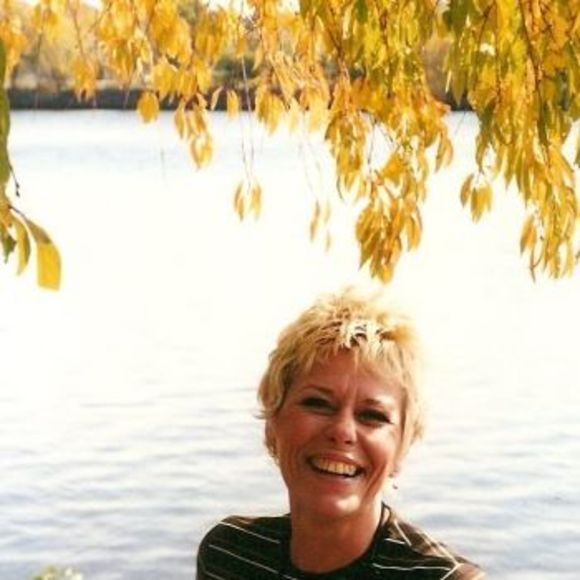 Meet your Posher, Sheryl - Picture 1 of 1