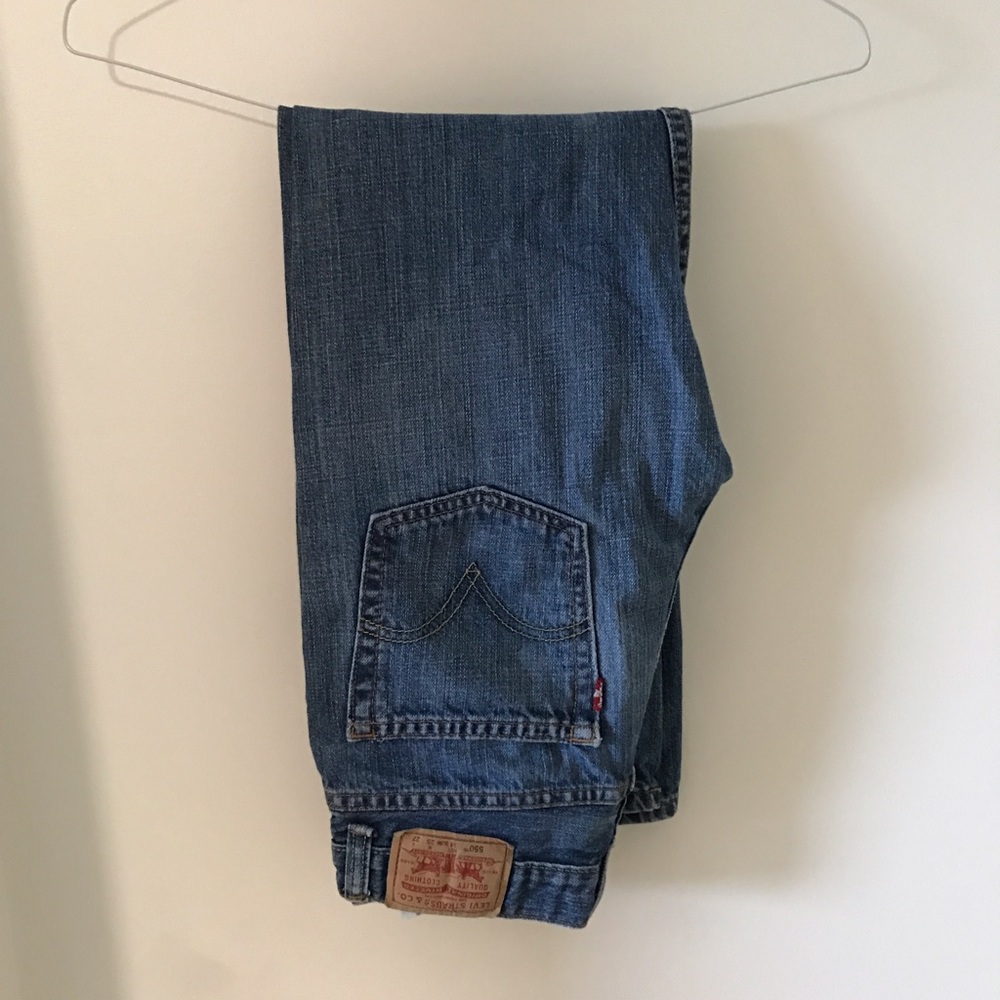 Levi's Straight Jeans