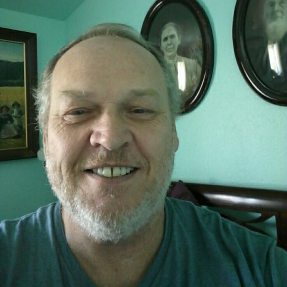 Meet your Posher, Dan - Picture 2 of 2