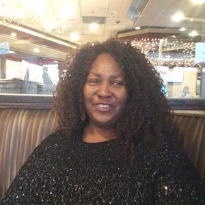 Meet your Posher, Pamela