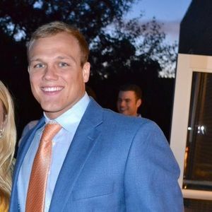 Meet your Posher, Louis