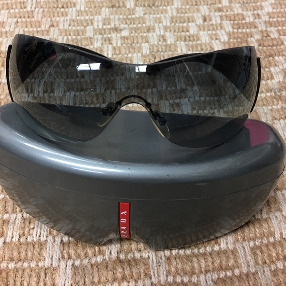 PRADA SUNGLASSES