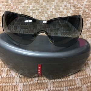 PRADA SUNGLASSES