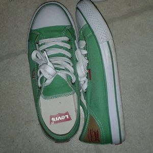 Levis (converse look alikes) low top shoes