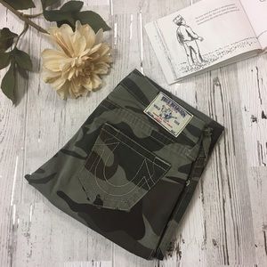 True Religion ॐ Camo Skinny Jeans