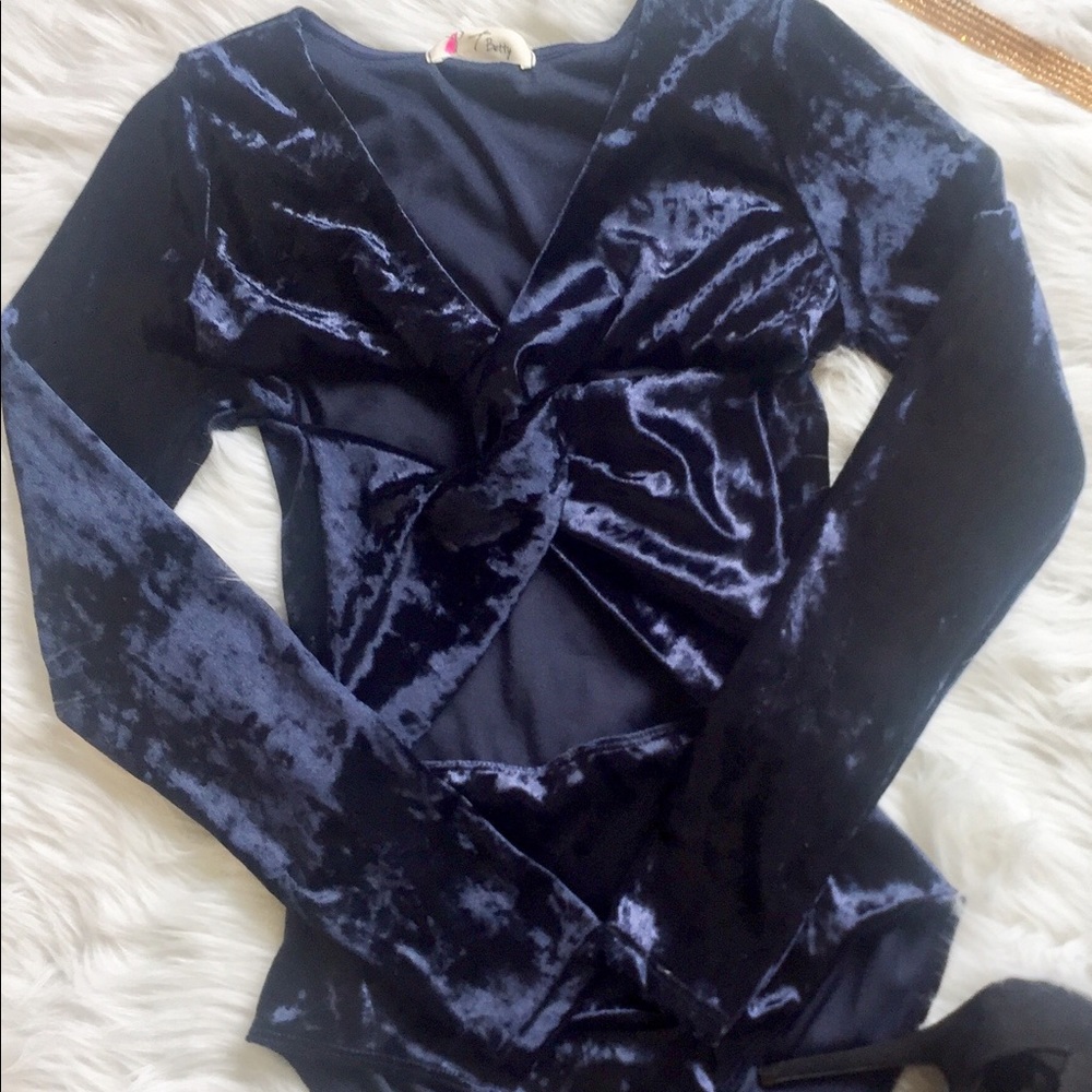 Navy blue velvet body suit!