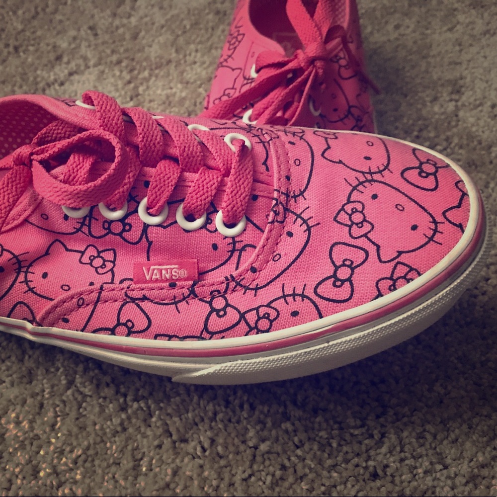 Hello Kitty Vans