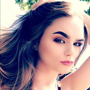 Meet your Posher, Sierra