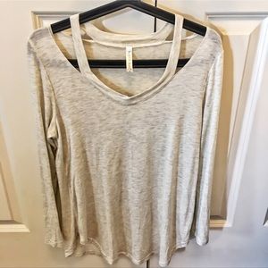 HOST PICK • Laser Cut V-Neck Top