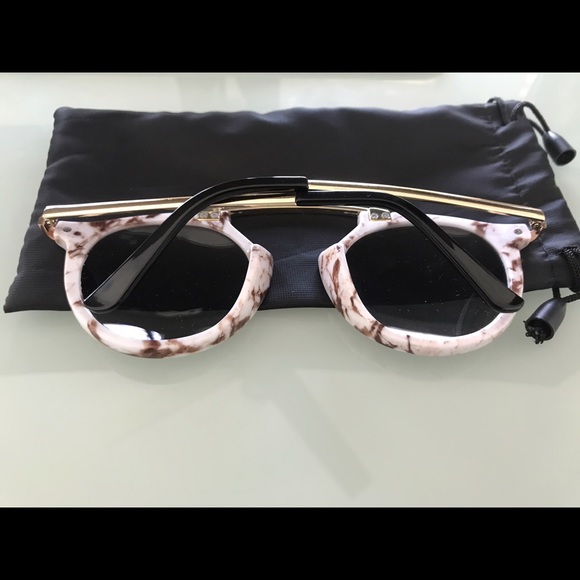 Sunglasses - Picture 3 of 3