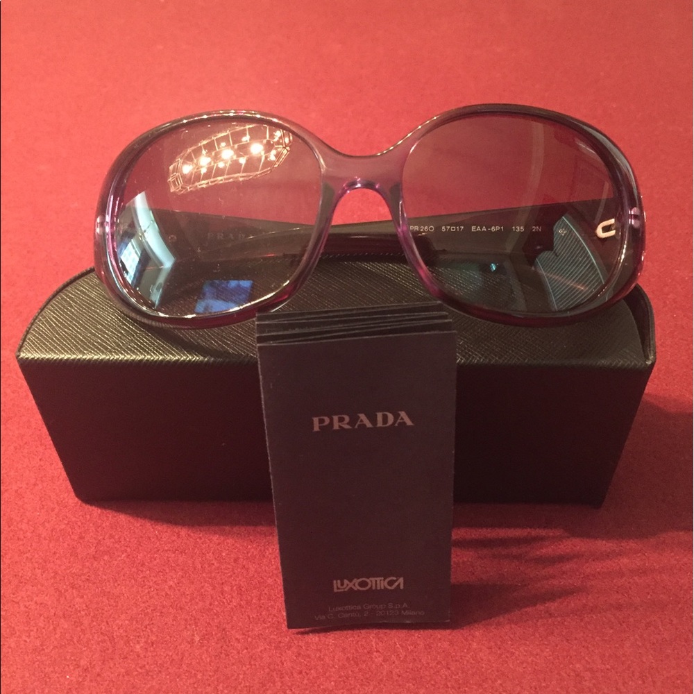 Prada Sunglasses SPR 260 57017