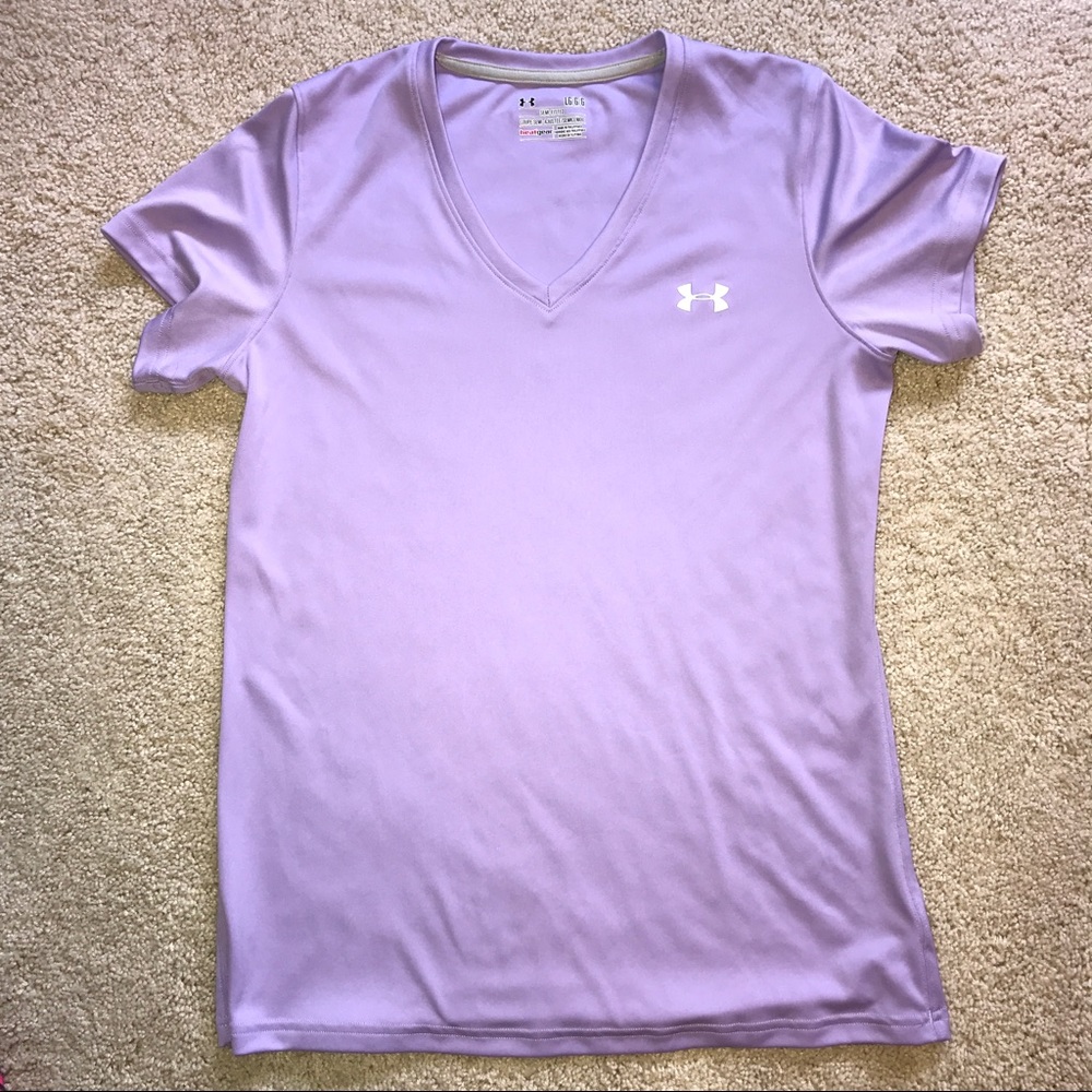 Lavender Under Armour T-shirt Size L