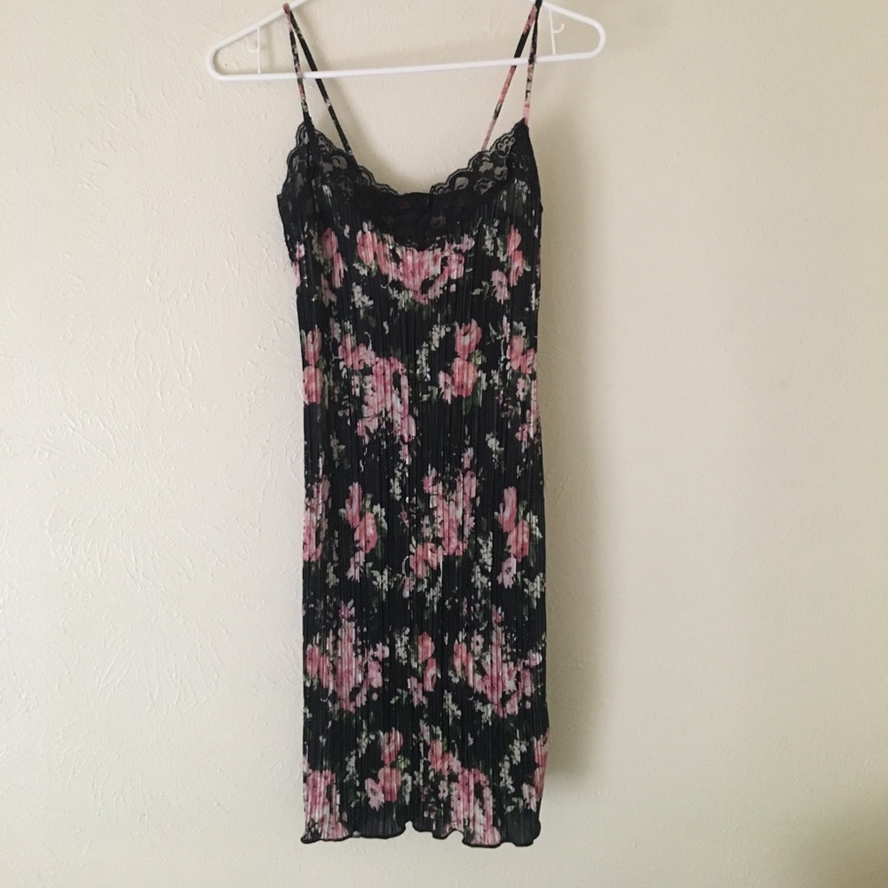 Floral tight fitting dress