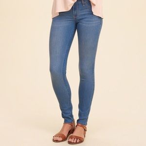 Hollister Low-Rise Jean Jegging