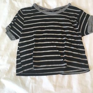 Forever 21 grey and black crop top