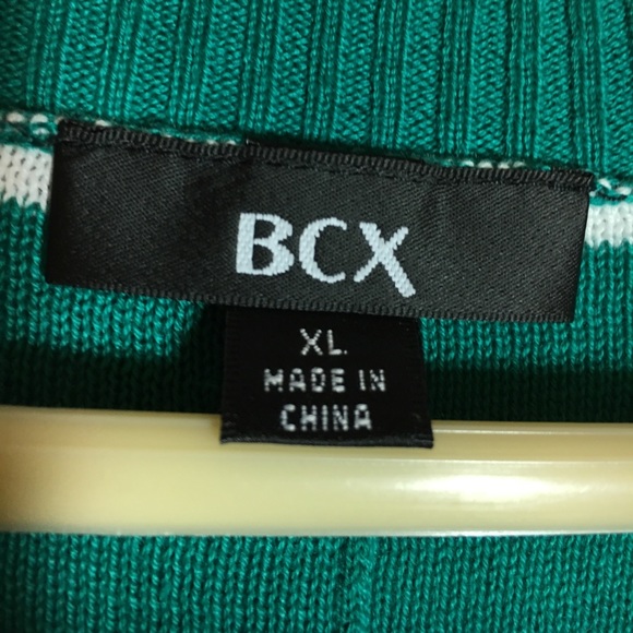 BCX summer sweater with decorative back buttons XL - Picture 3 of 4